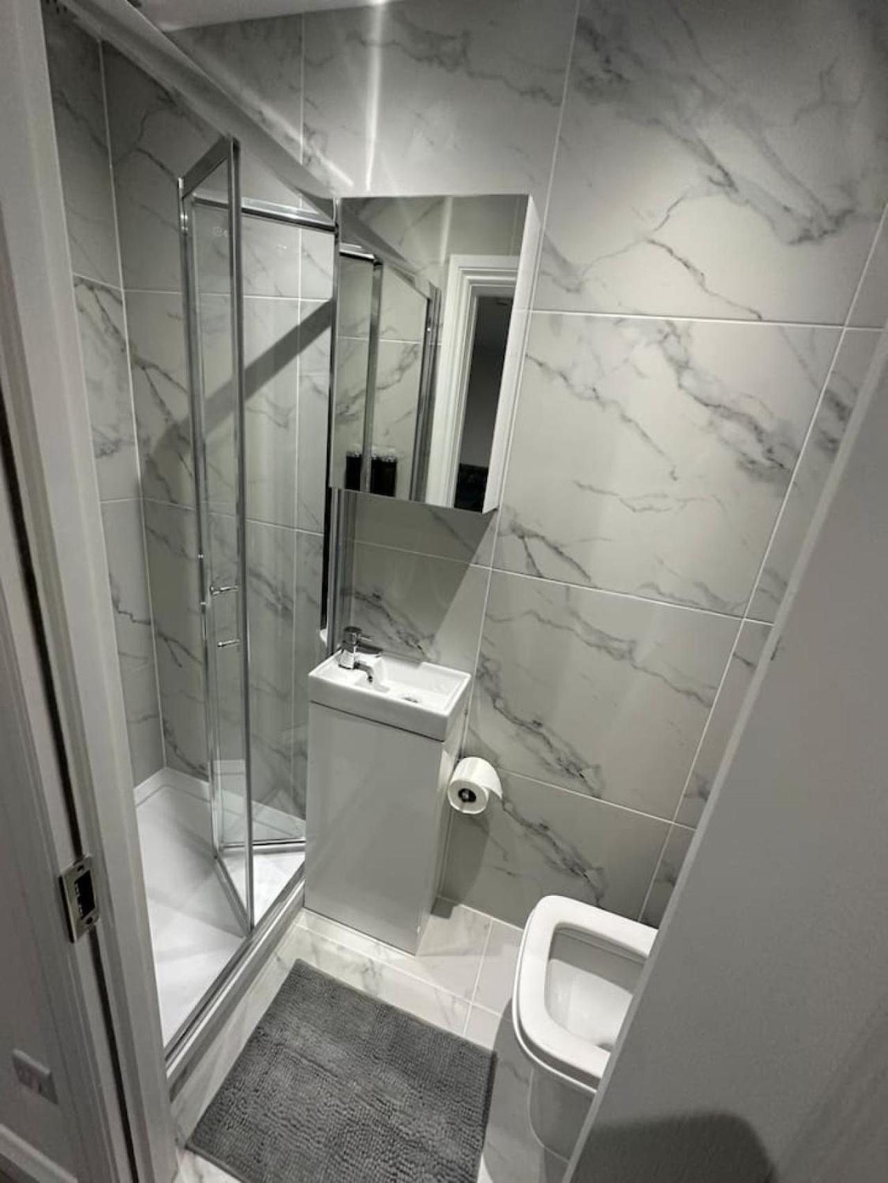 London Waterloo 10Mins Away Hotel Luaran gambar